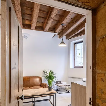 Luckey Homes - Montee Du Garillan Apartment Lyon